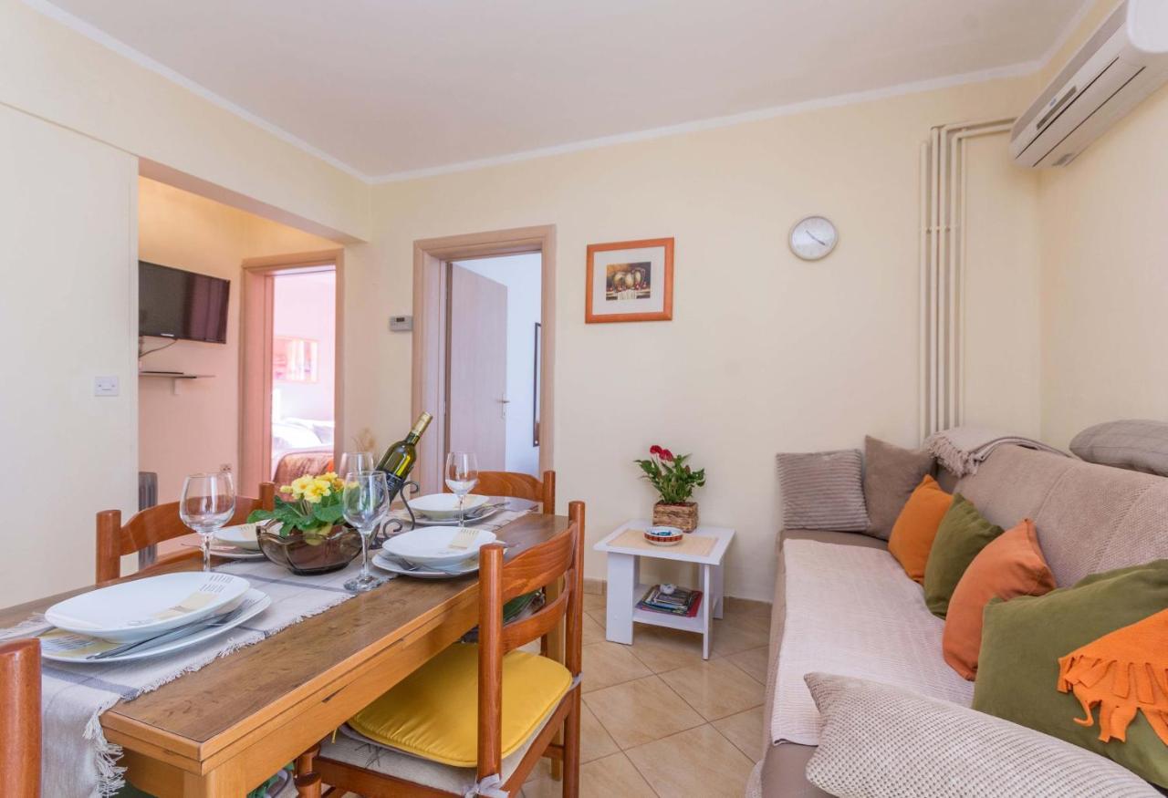 Savic Biograd Apartment Биоград на Мору Екстериор снимка
