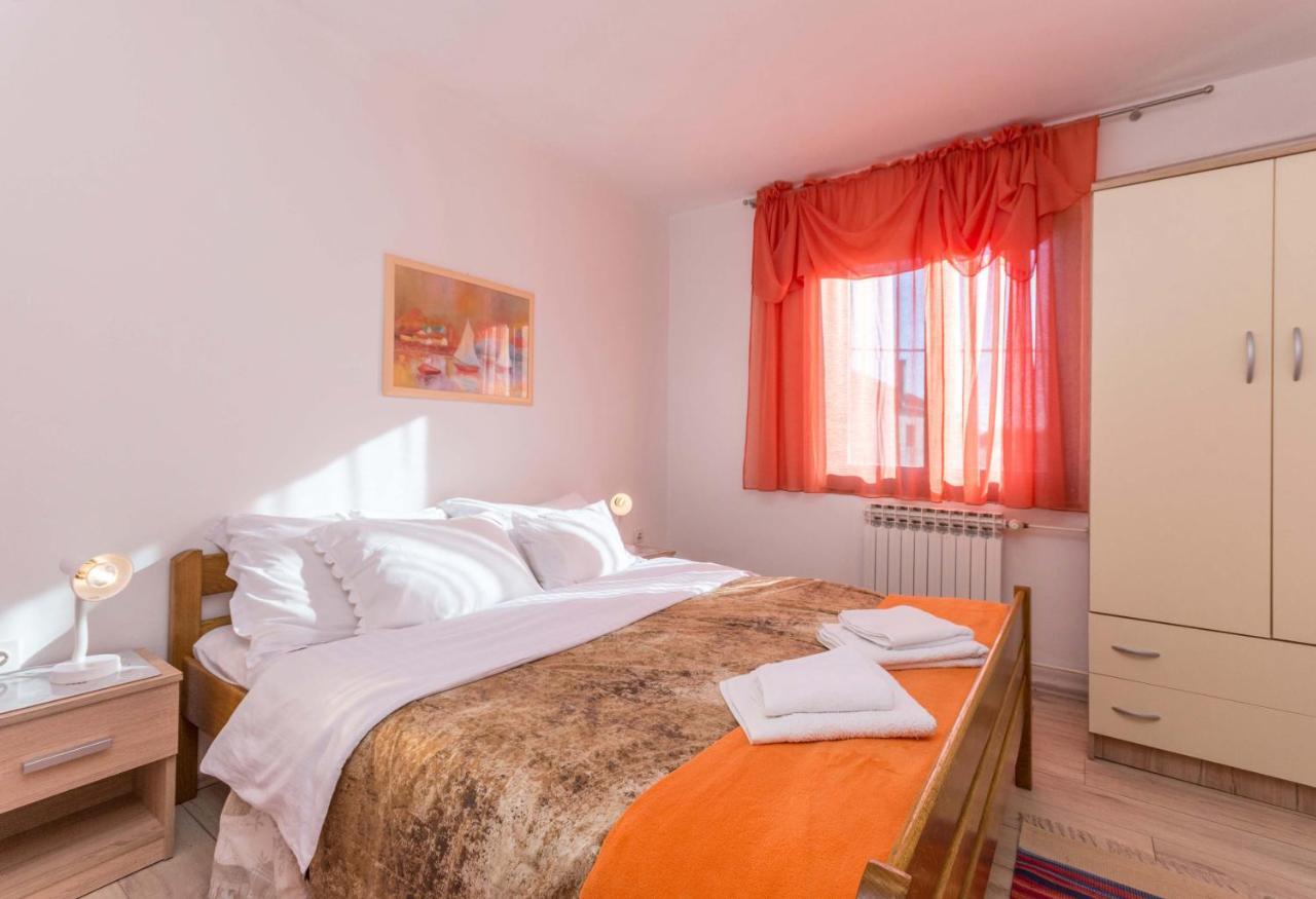 Savic Biograd Apartment Биоград на Мору Екстериор снимка