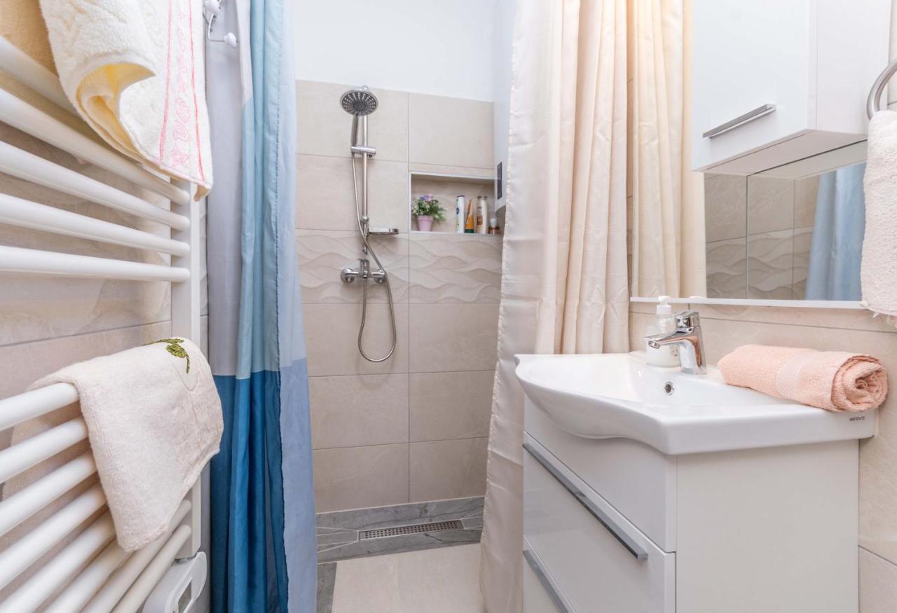Savic Biograd Apartment Биоград на Мору Екстериор снимка
