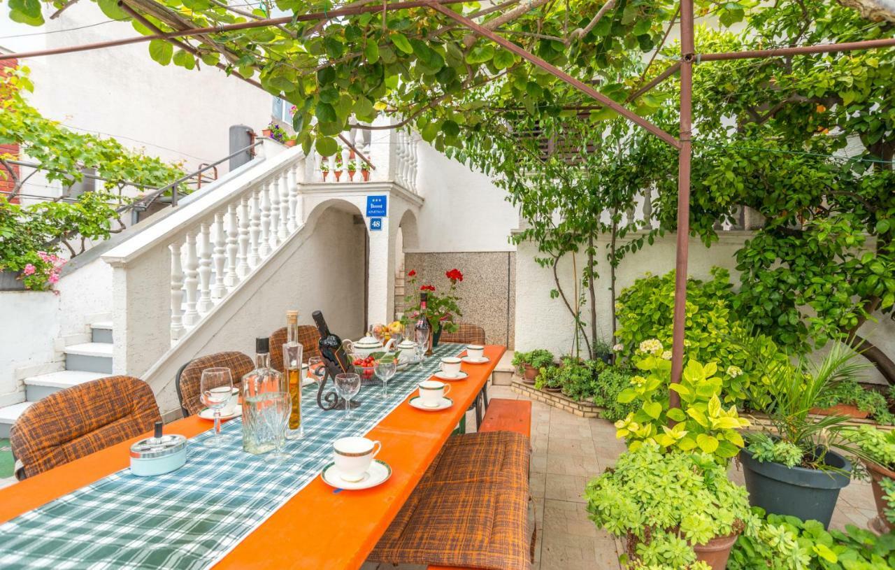 Savic Biograd Apartment Биоград на Мору Екстериор снимка
